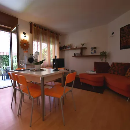 Vila In Near Di